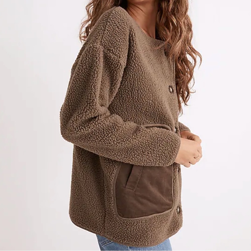 M Rs F C J C G - image 4